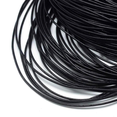Kožená šňůrka z hovězí kůže, černá, 4 mm 
