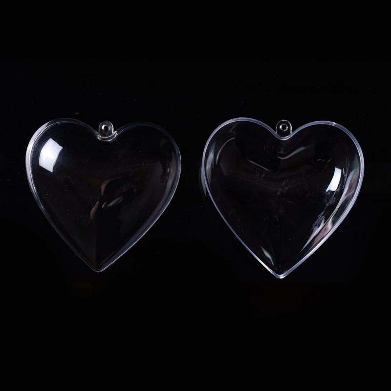 Plastové srdce je otevírací forma z průsvitného plastu. Poslouží jako základ pro tvorbu romantických ozdob například na vánoční stromek. Skvěle p
