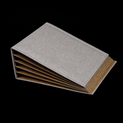 Fotoalbum s prošíváním 165 x 162 mm, 4 strany kraft