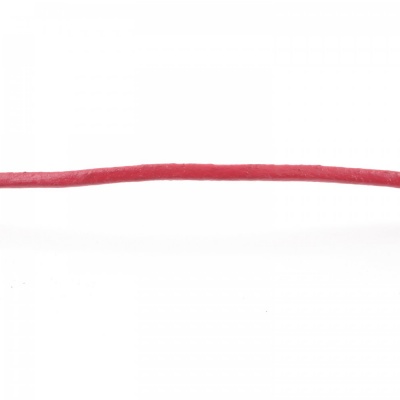 Kožená šňůrka z kravské kůže, červená, 2 mm
